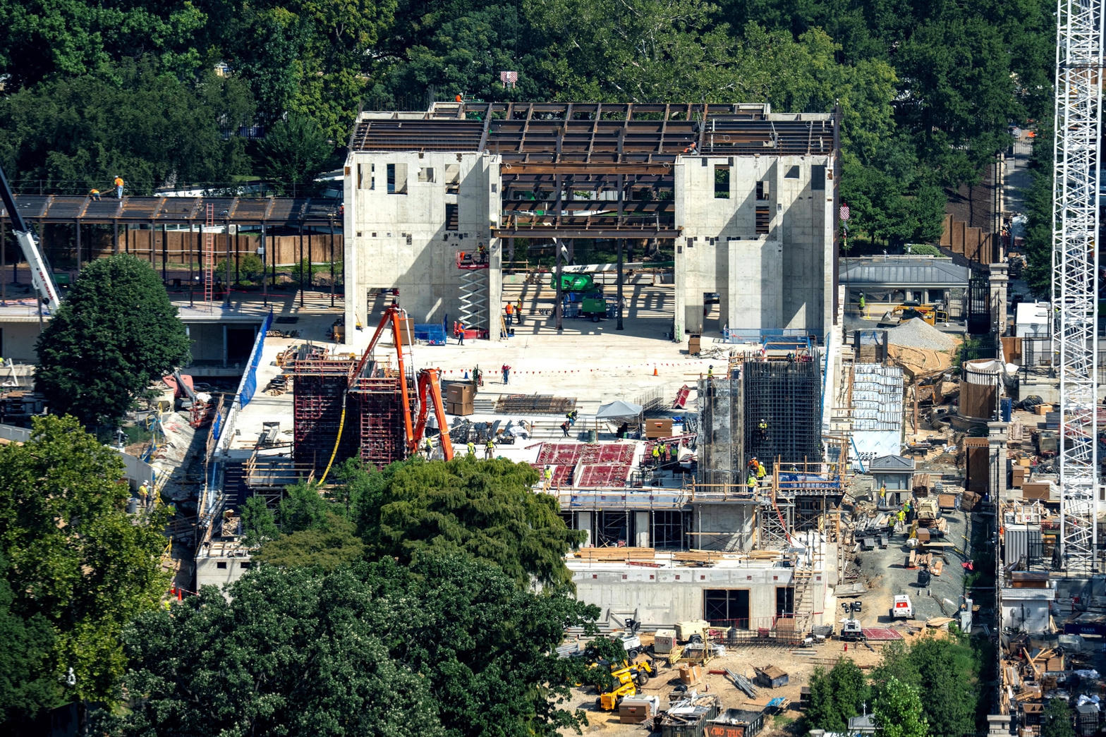 Steel and concrete frame of the White House ballroom under construction